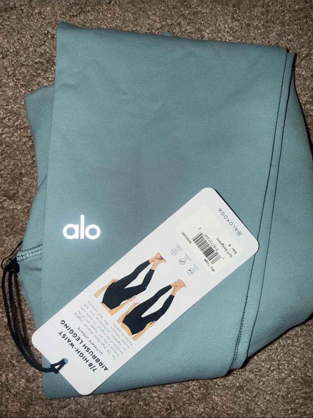 Alo Yoga NWT 7/8 High Waist Airbrush Leggings Soft Seagrass small